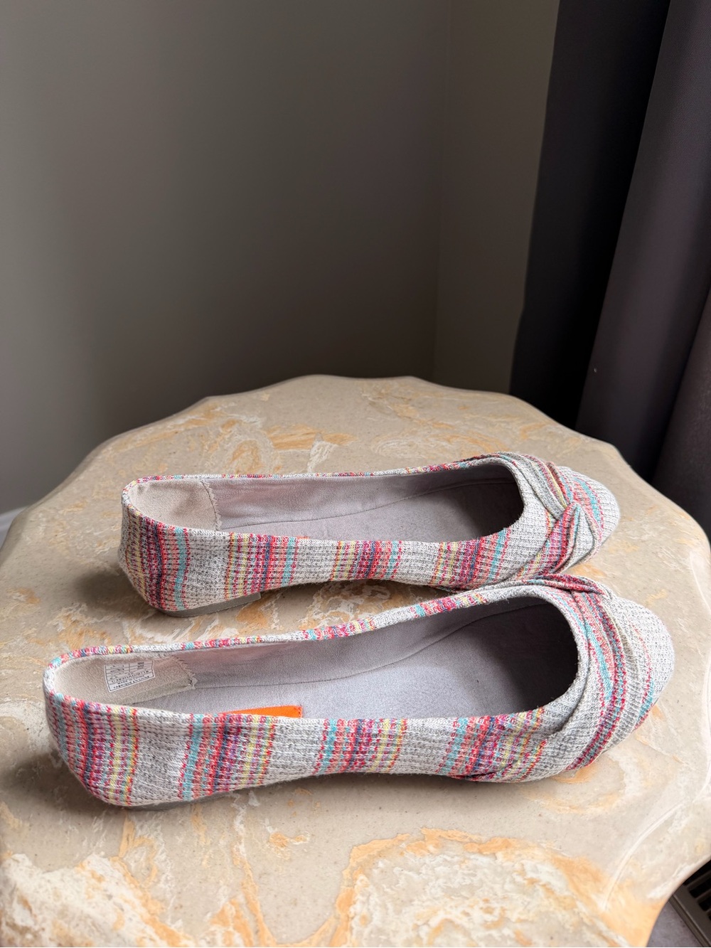 Rocket Dog 9.5 textured  Multicolor Stripe Women’s Ballet Flats Cream & Pink